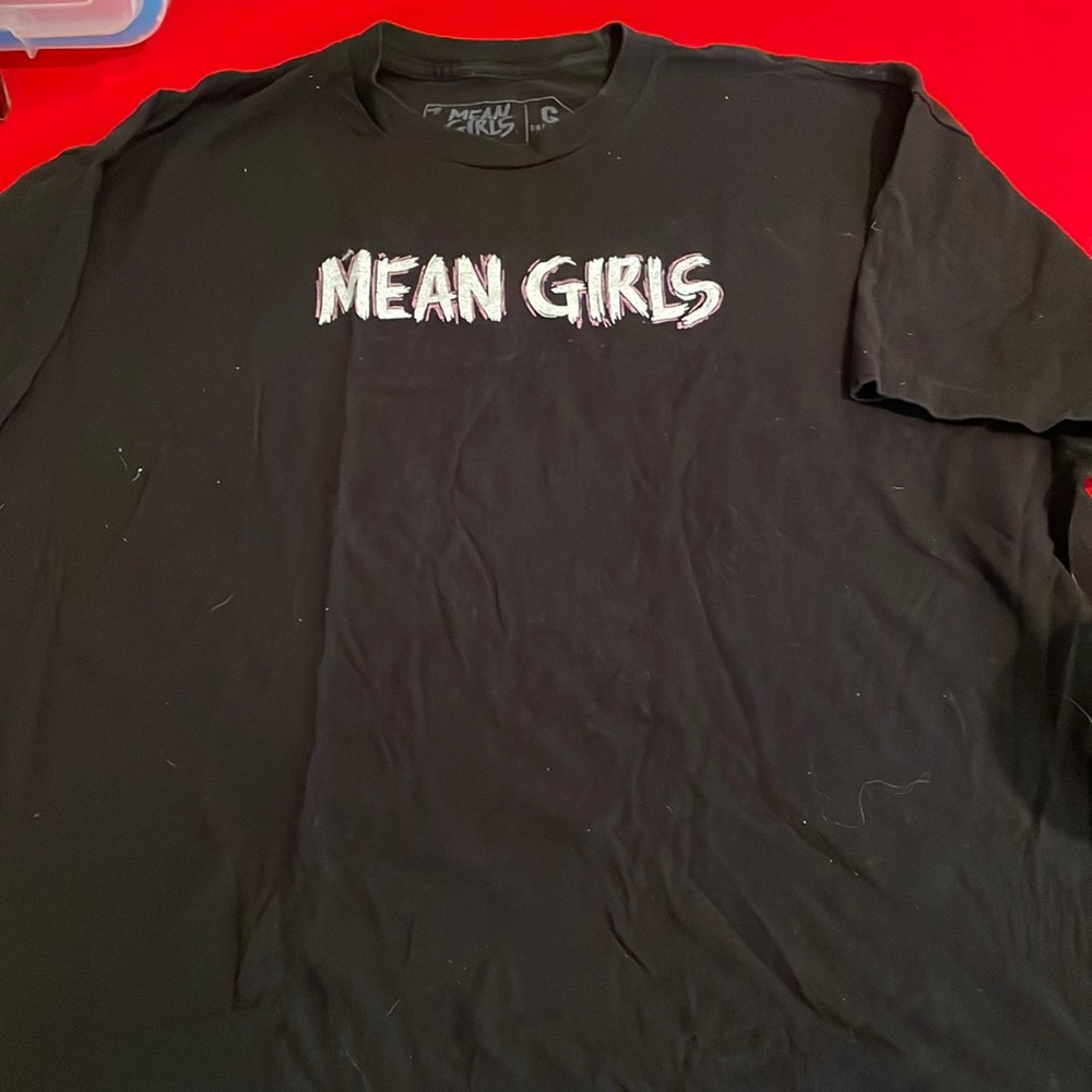 MEAN GIRLS TOURING MUSICAL ALL COTTON COLLECTABLE T (XXL)